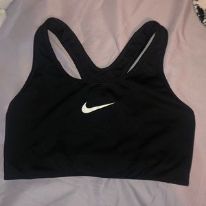 Nike woman’s Sports bra (S)